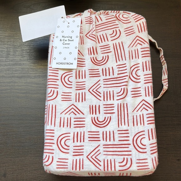 NWT Nordstrom Nursing and Car Seat Cover - Picture 1 of 1